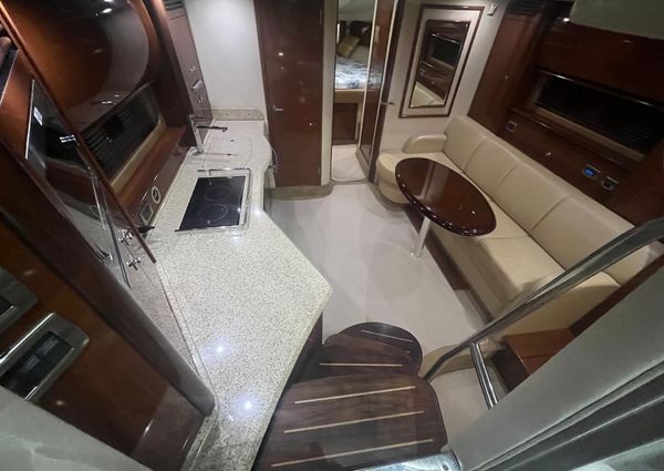 Sea Ray 40 Sundancer image