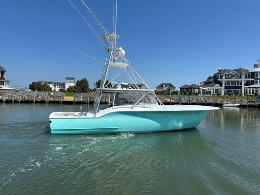 Custom Carolina 40 Express Sportfisherman - main image