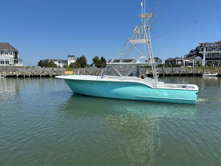 Custom Carolina 40 Express Sportfisherman image