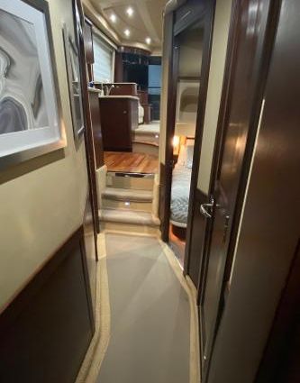 Sea-ray 500-SEDAN-BRIDGE image