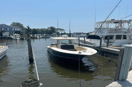 Scout 300 CENTER CONSOLE image