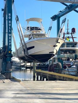 Boston Whaler 420 Outrage image