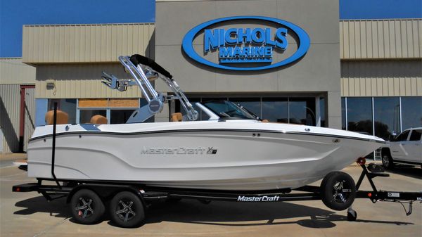 MasterCraft XT23