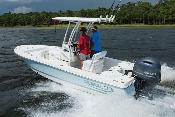 Robalo 206 Cayman S - main image