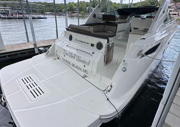 Sea Ray 350 Sundancer image