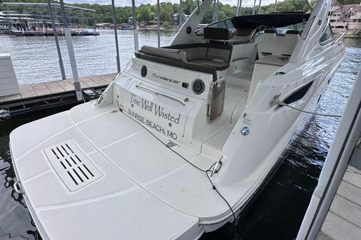 Sea Ray 350 Sundancer image