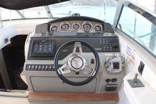 Sea Ray 350 Sundancer image