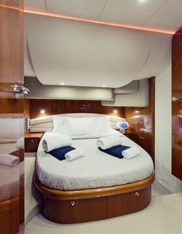 Princess 61 image