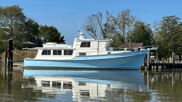 Duffy Pilothouse Fast Trawler 