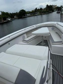 Everglades 435 Center Console image