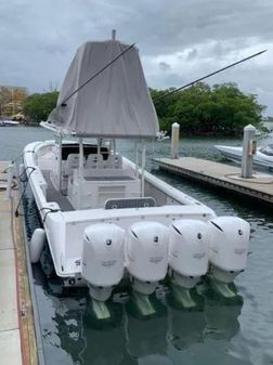 Everglades 435 Center Console image