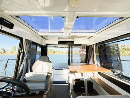 Jeanneau NC Sport 895 image