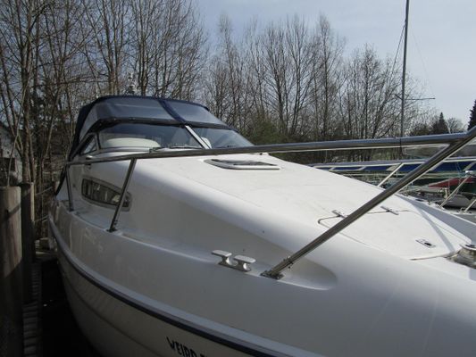 Sealine S24 - main image