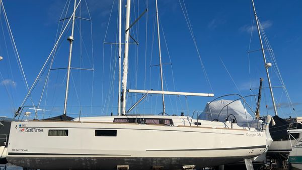Beneteau Oceanis 35.1