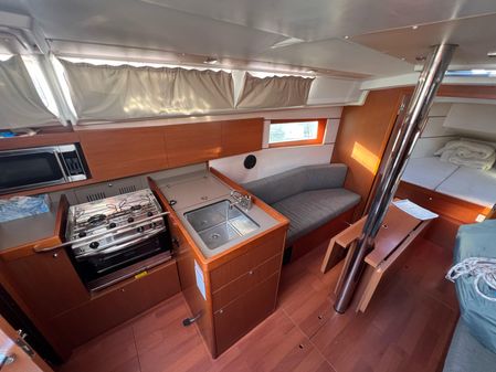 Beneteau OCEANIS-35-1 image