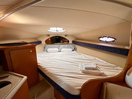 Cruisers Yachts 280 CXI image