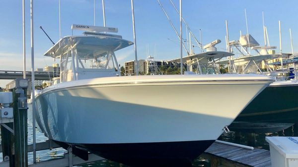 Invincible 36' OPEN FISHERMAN 