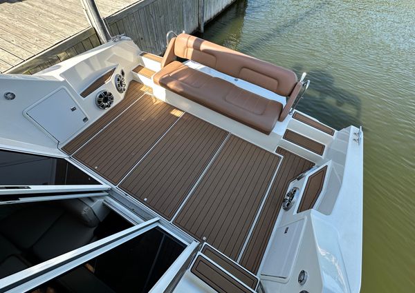 Carver 38 Santego image