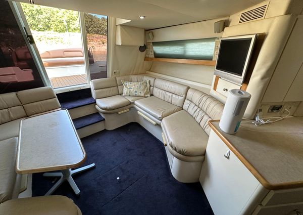 Carver 38 Santego image