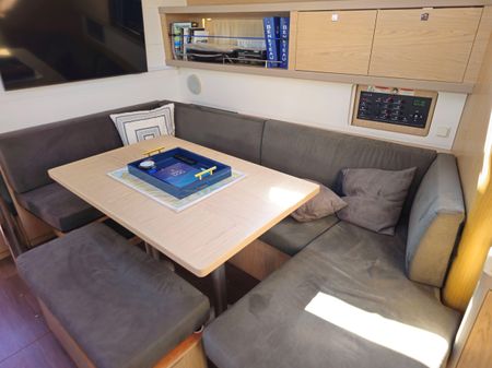 Beneteau Oceanis 45 image