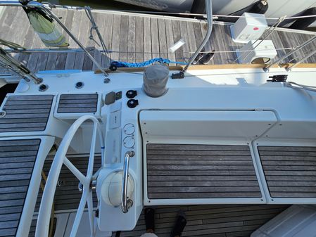 Beneteau Oceanis 45 image