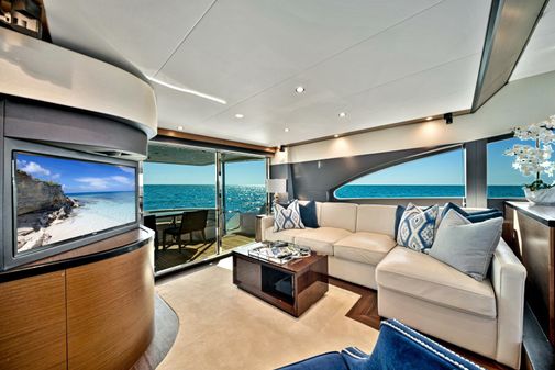 Hatteras 60 Motor Yacht image