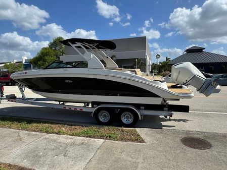 Sea Ray SDX 270 Outboard image