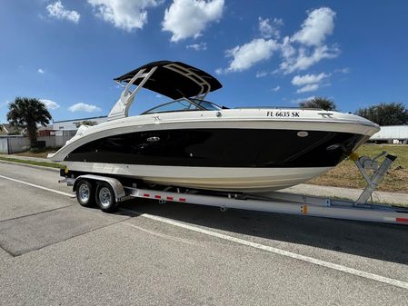 Sea Ray SDX 270 Outboard image