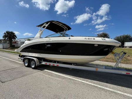 Sea Ray SDX 270 Outboard image