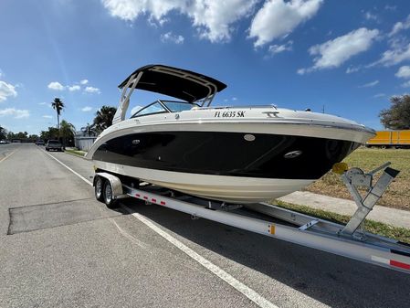 Sea Ray SDX 270 Outboard image