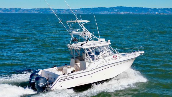 Grady-White Express 330