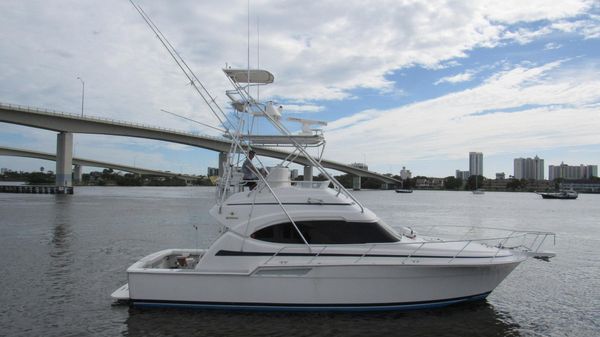 Bertram 390 Convertible 