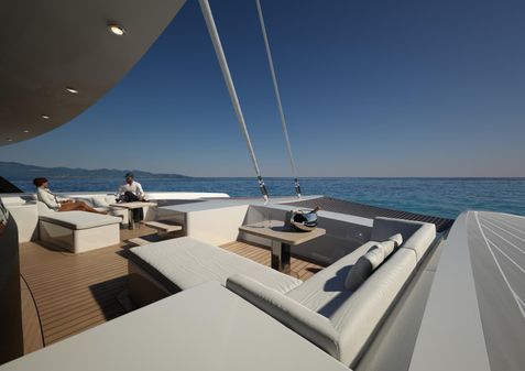 Custom ECO YACHT 80' image