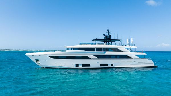 Custom Line NAVETTA 42