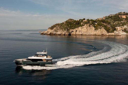 Azimut Magellano 60 image