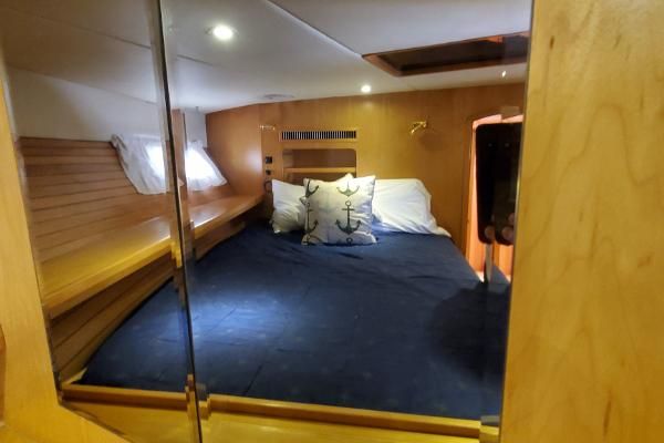 Mckinna 57-PILOTHOUSE image