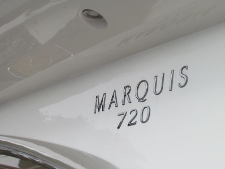 Marquis 720-FLYBRIDGE image