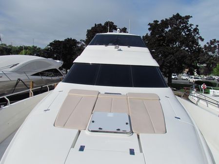 Marquis 720-FLYBRIDGE image