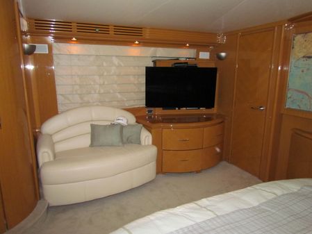 Marquis 720-FLYBRIDGE image