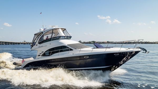 Sea Ray 52 Sedan Bridge