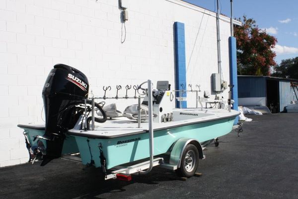 Bossman Skimmer 18 - main image