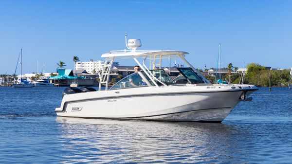 Boston Whaler 270 Vantage