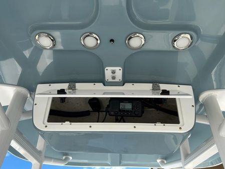 Sea Hunt Ultra 225 image