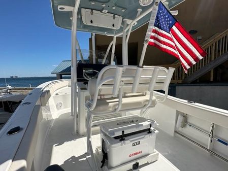 Sea Hunt Ultra 225 image