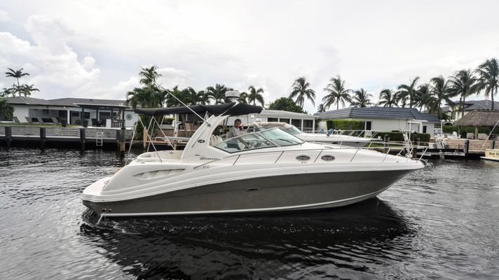 Sea Ray 340 Sundancer - main image