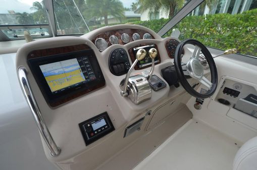 Sea Ray 340 Sundancer image