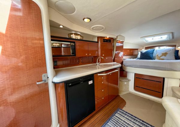 Sea Ray 340 Sundancer image