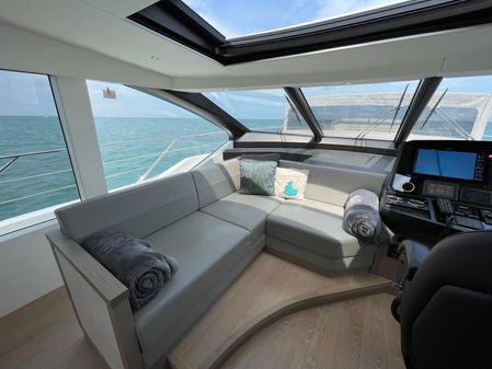 Sunseeker 74 Sport Yacht image