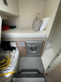 Sunseeker 74 Sport Yacht image