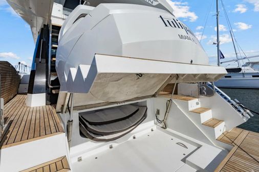 Galeon 500 Fly image